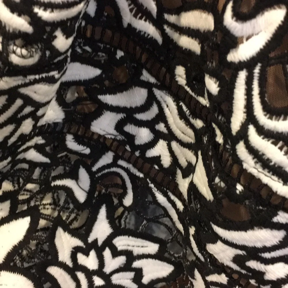LACE FLORAL DRESS - Picture 8 of 8